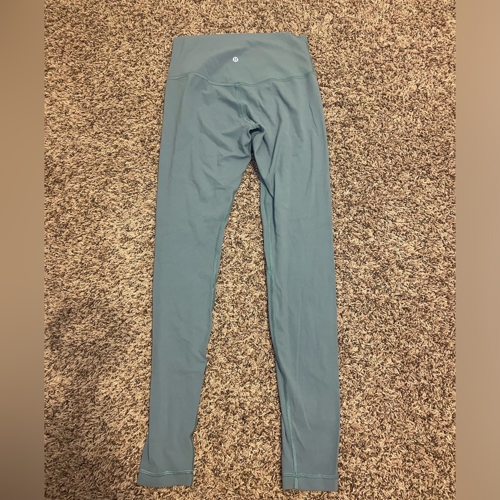 Lululemon aligns - Picture 2 of 5